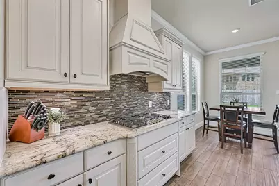 1645 Longwood Glen Lane, Friendswood, TX 77546 - Photo 18