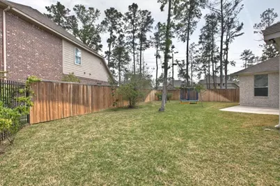 10 Tillamook Court, The Woodlands, TX 77389 - Photo 8