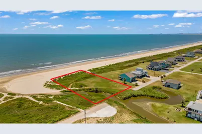 704 Villa Drive, Port Bolivar, TX 77650 - Photo 4