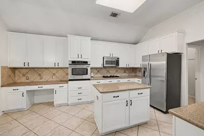2418 Blue Water Bay Drive, Katy, TX 77494 - Photo 10
