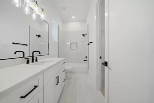 1516 Dorothy St, Houston, TX 77008 - Photo 22