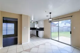 4626 Jaymar Dr, Sugar Land, TX 77479 - Photo 10