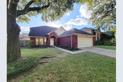 4626 Jaymar Drive, Sugar Land, TX 77479 - Photo 2