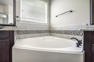 16815 Violet Trace Ct, Cypress, TX 77433 - Photo 26
