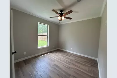 1980 Brenner Boulevard, Lumberton, TX 77657 - Photo 10