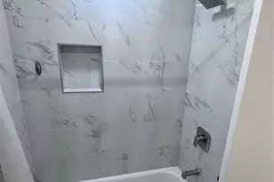 10466 Hammerly Blvd, Houston, TX 77043 - Photo 8