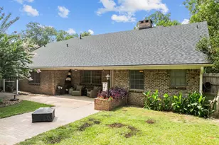 907 E Houston Ave, Crockett, TX 75835 - Photo 22