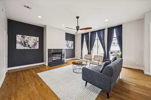 2404 Fairview St, Houston, TX 77006 - Photo 4