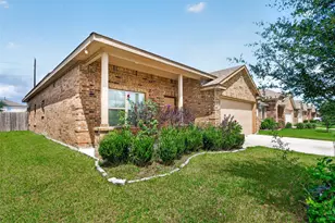 8126 Oakleaf Meadow Ct, Rosharon, TX 77583 - Photo 2