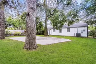 6410 Hartwick Rd, Houston, TX 77016 - Photo 14