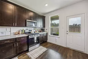 21522 Austell Pond Dr, Porter, TX 77365 - Photo 8