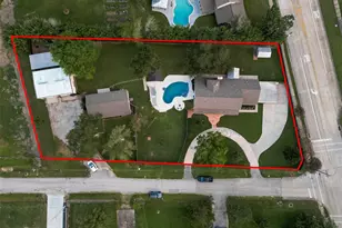 2700 Webster St, League City, TX 77573 - Photo 2