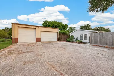 2700 Webster Street, League City, TX 77573 - Photo 36