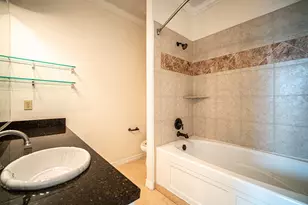 3119 Fairdale Oaks E, Houston, TX 77057 - Photo 18