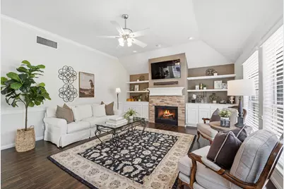 2605 Hampton Springs Drive, Seabrook, TX 77586 - Photo 2