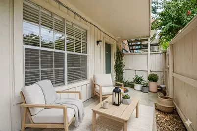 845 Augusta Drive #67, Houston, TX 77057 - Photo 4
