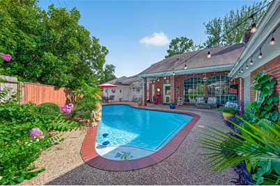 16322 Hammerwood Court, Tomball, TX 77377 - Photo 4