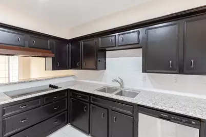 11776 S Kirkwood Road, Stafford, TX 77477 - Photo 4