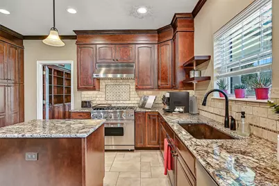 101 Oak Drive, Friendswood, TX 77546 - Photo 14