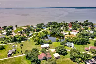 20 Clearview St, Point Blank, TX 77364 - Photo 38