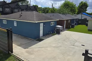 3741 Seabrook St, Houston, TX 77021 - Photo 1