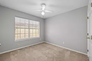 14714 Flowerwood Dr, Houston, TX 77062 - Photo 12