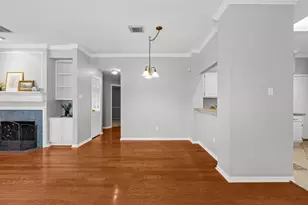 14714 Flowerwood Dr, Houston, TX 77062 - Photo 6