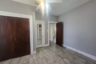 3828 Ave S, Galveston, TX 77550 - Photo 18