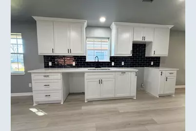 7715 Catalina Lane, Houston, TX 77075 - Photo 8