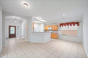 6423 Bonnie Chase Ln, Katy, TX 77449 - Photo 8