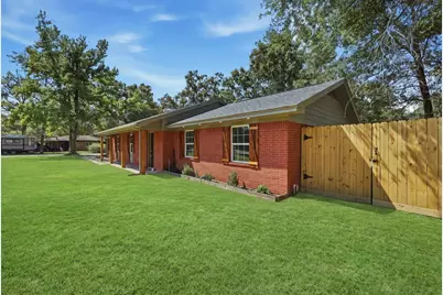 13570 Moss Hill Drive, Beaumont, TX 77713 - Photo 34