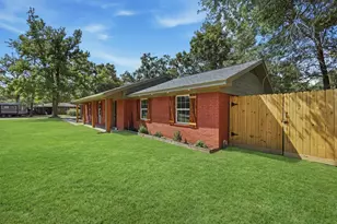 13570 Moss Hill Dr, Beaumont, TX 77713 - Photo 34
