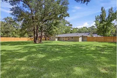 13570 Moss Hill Drive, Beaumont, TX 77713 - Photo 38