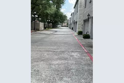 17591 Red Oak Drive, Houston, TX 77090 - Photo 22