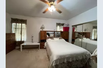 17591 Red Oak Drive, Houston, TX 77090 - Photo 16