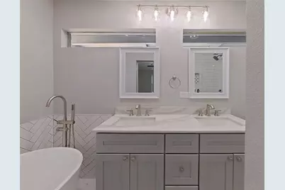 4947 Poinciana Drive, Houston, TX 77092 - Photo 6