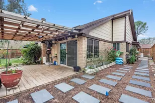 7735 Leafbrook Ln, Spring, TX 77379 - Photo 22