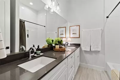 5708 White Magnolia Street, Houston, TX 77091 - Photo 24
