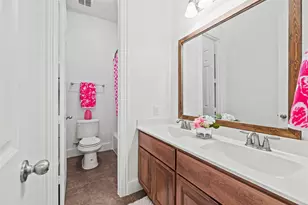 17719 Olde Oaks Estate Ct, Cypress, TX 77433 - Photo 20
