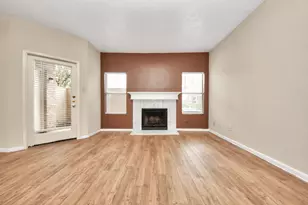 2021 Spenwick Dr, Houston, TX 77055 - Photo 22