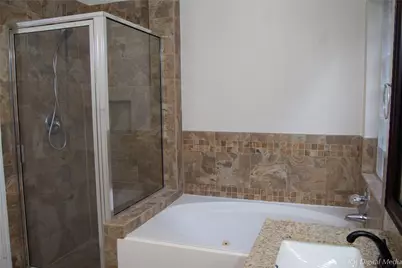 4918 Pinder Lane, Pearland, TX 77584 - Photo 22