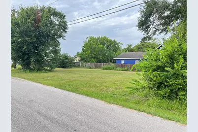 512 and 514 Travis Street, Richmond, TX 77469 - Photo 1