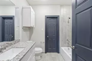 9412 Crofton St, Houston, TX 77016 - Photo 8