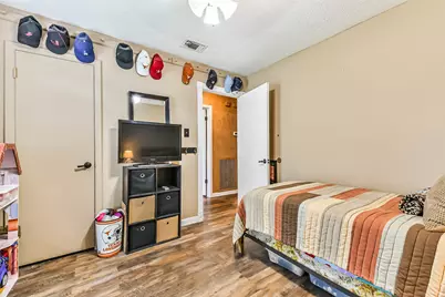 2422 Pilgrims Bend Drive, Friendswood, TX 77546 - Photo 22