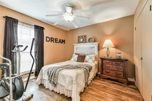 2422 Pilgrims Bend Dr, Friendswood, TX 77546 - Photo 24