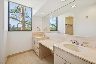 150 Gessner Rd, Houston, TX 77024 - Photo 18