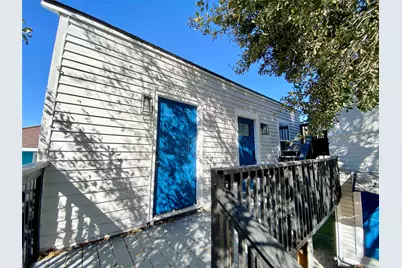 2001 29th #Rear, Galveston, TX 77550 - Photo 1