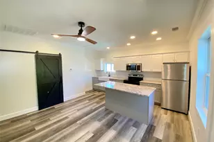 2001 29th, Galveston, TX 77550 - Photo 4