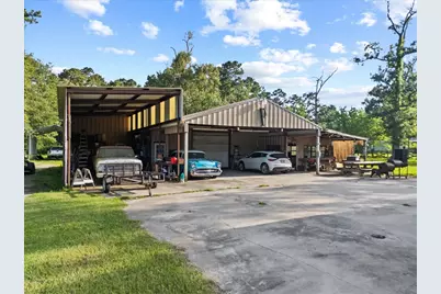 150 County Road 6401, Dayton, TX 77535 - Photo 24
