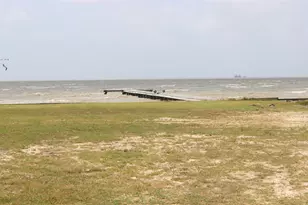 3418 Beachside Blvd, Palacios, TX 77465 - Photo 1
